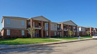 5845 7th St #B, Lubbock, TX 79416