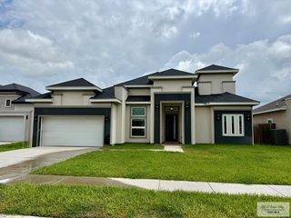 9388 N  Queen Palm, Los Fresnos, TX 78566