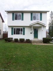 350 Ido Ave, Akron, OH 44301