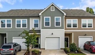 903 Falls Grove Trl, High Point, NC 27265