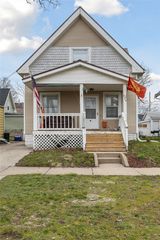 420 15th St   NE, Cedar Rapids, IA 52402