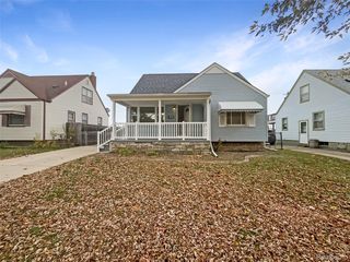 12467 Longtin St, Southgate, MI 48195