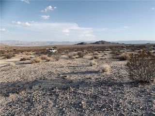 Ball Rd, Joshua Tree, CA 92252