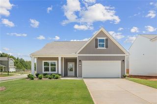 406 Bluegrass Ln, Rockmart, GA 30153