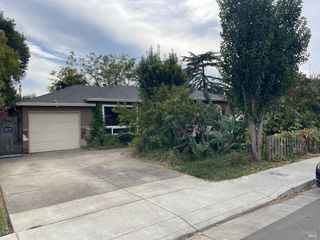 11 Bryan Avenue, Napa, CA 94558