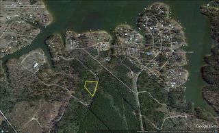315 Falcon Dr, Hemphill, TX 75948