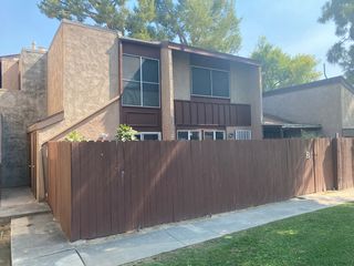 6005 Almendra Ave #B, Bakersfield, CA 93309