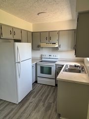420 Kolpwood Ave NW #420, Massillon, OH 44646