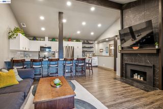 2327 Fairway Dr, San Leandro, CA 94577