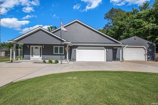 58710 Ireland Trl, Mishawaka, IN 46544