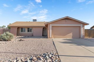 4841 W AIRE LIBRE Avenue, Glendale, AZ 85306