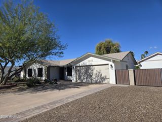 5234 E FRIESS Drive, Scottsdale, AZ 85254