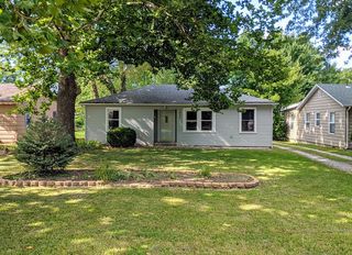 1427 E  North St, Springfield, MO 65803