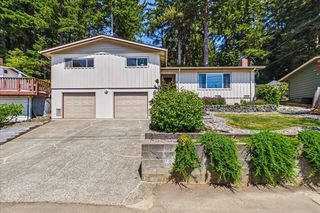 1752 Charles Ave, Arcata, CA 95521