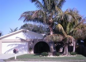 163 Cedar Ave, Cocoa Beach, FL 32931