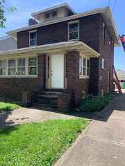 609 1st St NE, Massillon, OH 44646