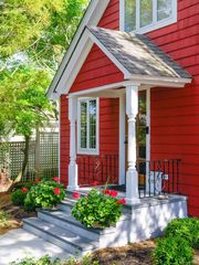 175 AKA 611 Maple Street, Greenport, NY 11944