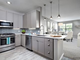 160 Boylston St #1B-1Ba-1144Sqft, Chestnut Hill, MA 02467