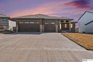 9001 N  169th St, Bennington, NE 68007