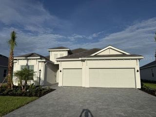 6016 MOUND KEY RUN, Lakewood Ranch, FL 34211