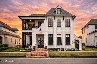 304 Bella Vista Pkwy, Youngsville, LA 70592