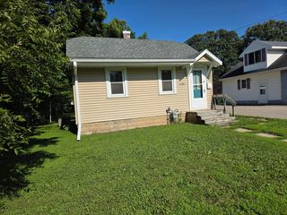 1108 11th St NW, Austin, MN 55912