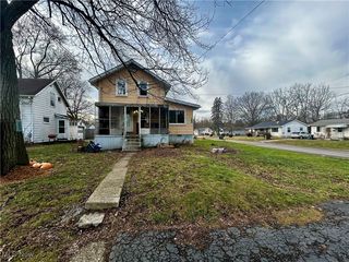2138 East Ave, Akron, OH 44314