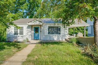 2916 Ashley St, Kingsport, TN 37664
