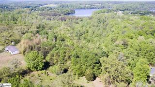 1390 Groce Meadow Rd, Taylors, SC 29687