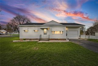 292 Knapp Ave, Rochester, NY 14609