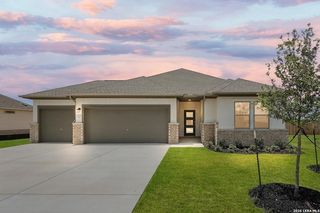 17427 Yellow Pine Drive, Elmendorf, TX 78112