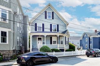 52 Forrester St, Salem, MA 01970