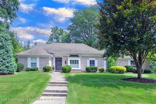 1502 E  Stonegate Ln, East Lansing, MI 48823