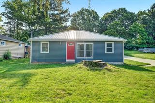 141 N  Avon Ave, Wadsworth, OH 44281