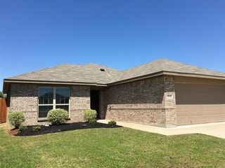 7616 Hollow Point Dr, Fort Worth, TX 76123
