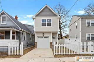 319 Ashley St, Perth Amboy, NJ 08861