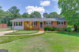 180 Glendale Hts, Winterville, GA 30683