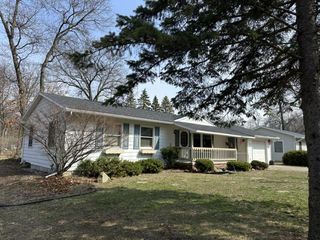 7095 W  Park St, Caseville, MI 48725