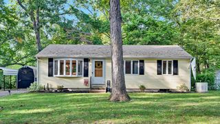 11 Hurd Bridge Road, Clinton, CT 06413