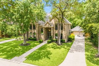 10 Brookline Ct, Spring, TX 77381