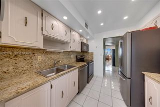 3113 S  Ocean Dr #506, Hallandale Beach, FL 33009