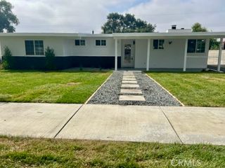 953 W  El Morado Ct, Ontario, CA 91762