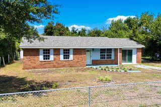 4755 Oakview Drive SE, Southport, NC 28461