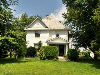 10858 Box Rd, Grand Rapids, OH 43522