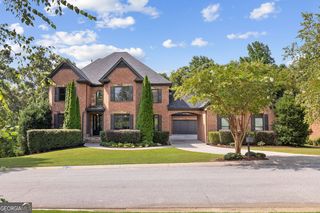 4824 Deer Creek Ct, Flowery Branch, GA 30542