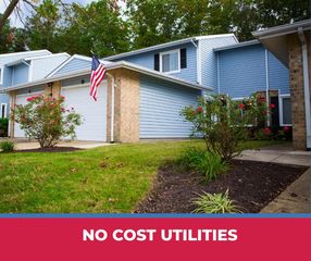 21560 Green Tree Dr #52cc5750f, Lexington Park, MD 20653