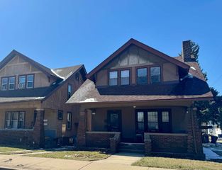 723 Joliet St #2, La Salle, IL 61301