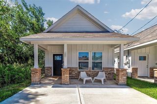 9816 Masterson St, Houston, TX 77029