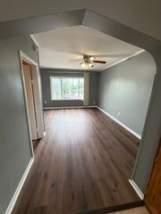 10440 S  Torrence Ave #2-F, Chicago, IL 60617