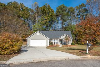726 Loblolly Ln, Winder, GA 30680